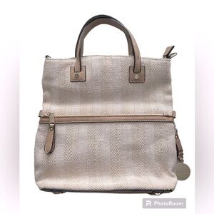 Simply Noella Tote with Cross Body Herringbone
Fabric